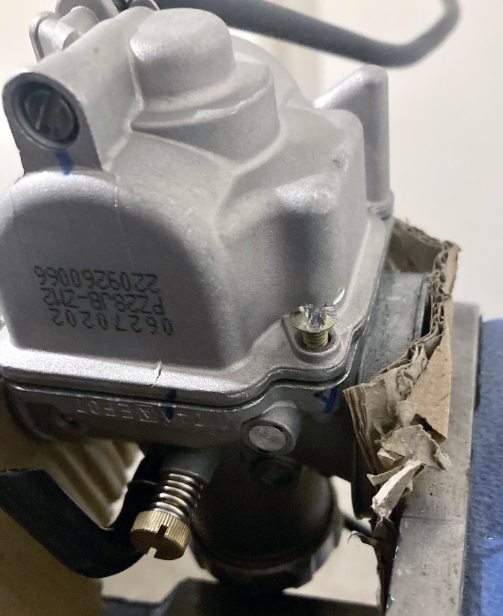 Name:  SecondBlindNutHacksawCutOffAlignment01.jpg
Views: 3204
Size:  139.9 KB