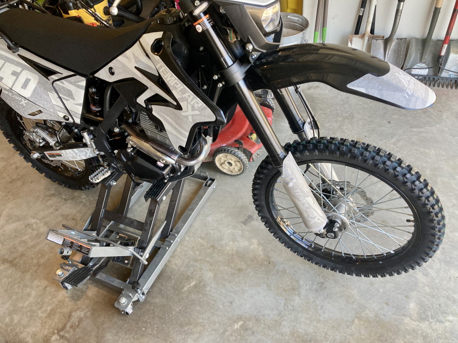 Name:  BikeReadyForTorquingSpokes.jpg
Views: 5460
Size:  208.2 KB
