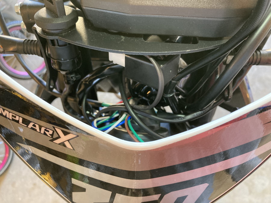 Name:  Very Tight Behind Headlight Assembly.jpg
Views: 3712
Size:  160.9 KB